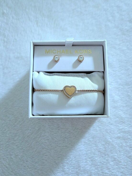 Michael Kors Jewelry - ✨️HP✨️ Michael Kors Rose🌹 Gold💛 Heritage Heart Set - NIB